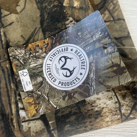 Realtree Xtra Camouflage Tshirt Womens Large Green New Outdoor Hunting - Picture 8 of 9